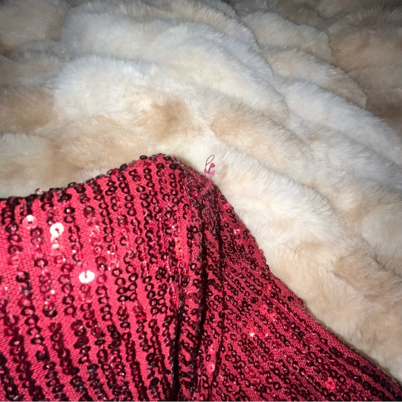 Altar’d State Red Sequin Dress ❤️✨ - Picture 9 of 9